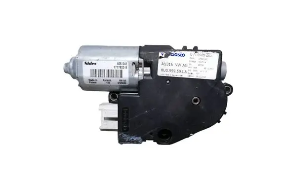 Audi Q3 8U Sunroof motor/actuator 8U0959591A