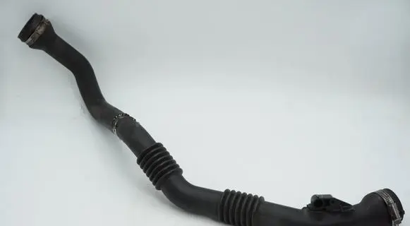 Intercooler hose/pipe