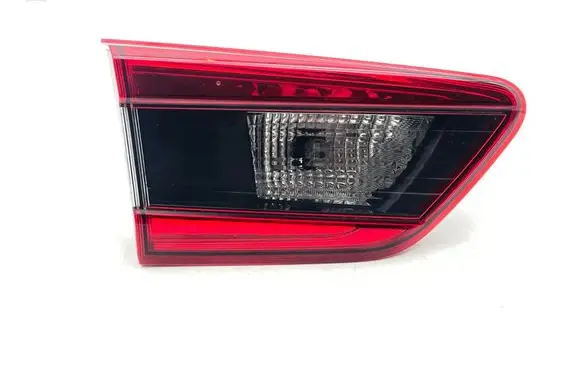 Subaru Crosstrek II Tailgate rear/tail lights 84251FL110