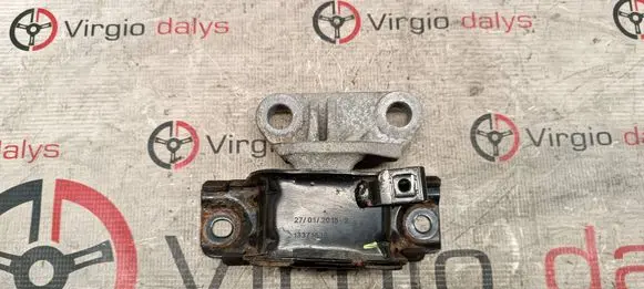 Engine mount bracket