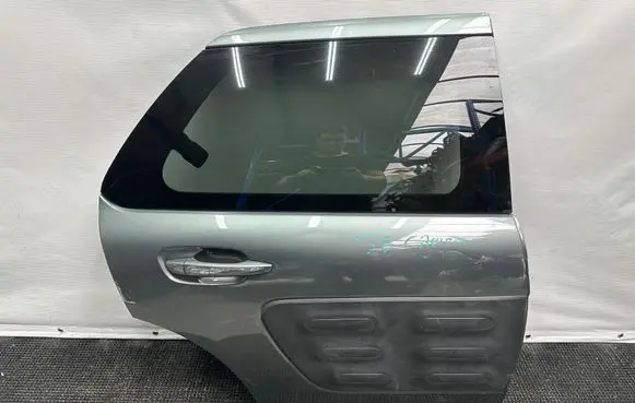 Citroen C4 Cactus Rear door 