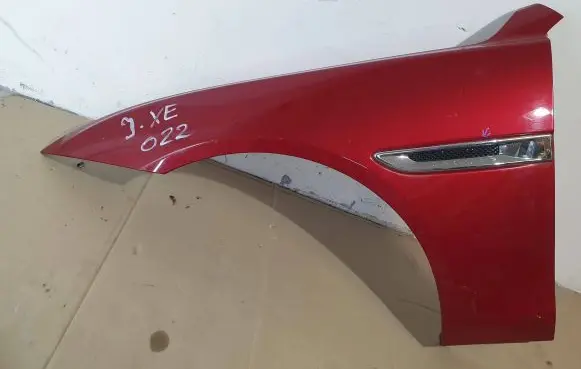 Jaguar XE Fender GX73-16016