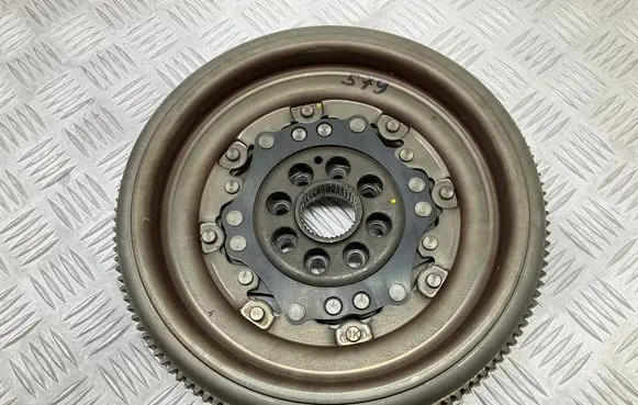 Audi TT TTS Mk2 Dual mass flywheel 06J105266T
