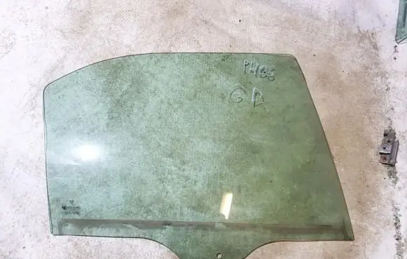 Peugeot 406 Rear door window glass