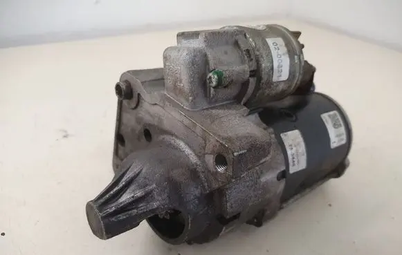 Citroen C4 Cactus Starter motor