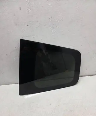 Ford Turneo Courier Rear side window 