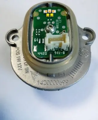 Skoda Octavia Mk4 LED ballast control module 1420000699 NE70038