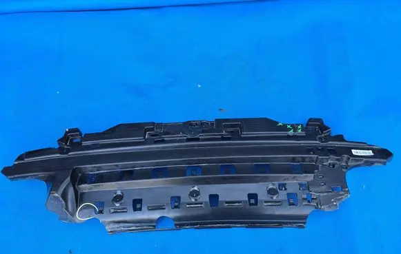BMW M5 F90 Rear bumper mounting bracket 8080608