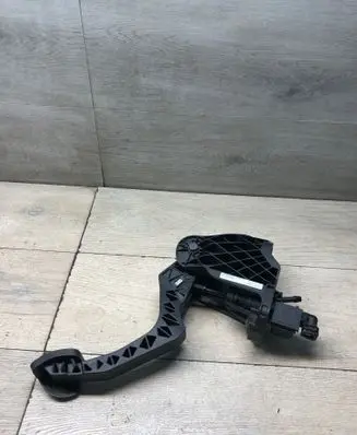 Skoda Superb B6 (3T) Clutch pedal 1K1721059ET 15082013 3900134901