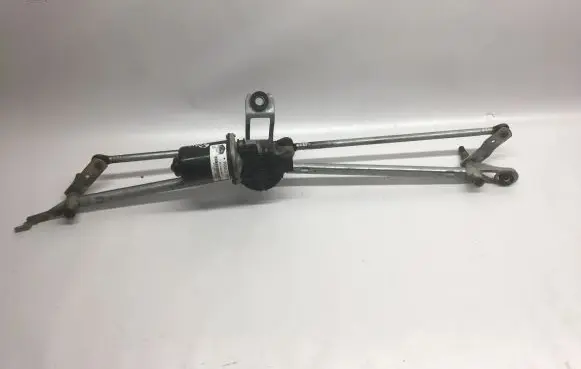 Dodge RAM 1500 DS Front wiper linkage and motor 55372141AG 91498420