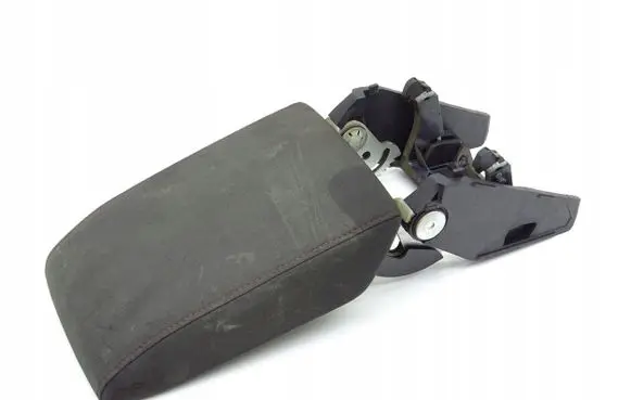 Volkswagen Golf VIII Armrest 5H0864207C