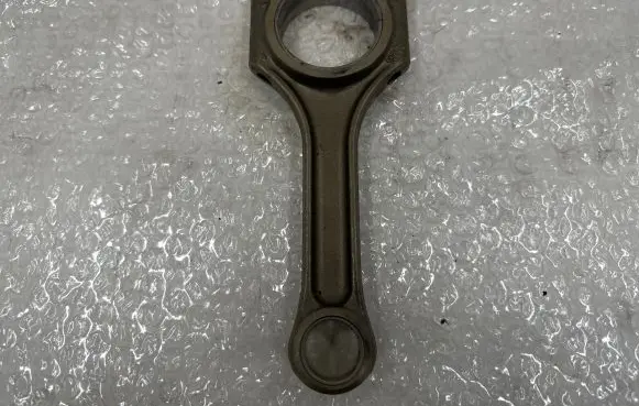 Mercedes-Benz CLS AMG C219 Connecting rod/conrod 