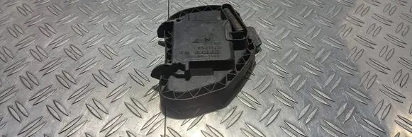 Volkswagen Touran I Headlight/headlamp dust cover 1305239235