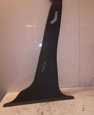 Volvo V50 (B) pillar trim (bottom) 9486846