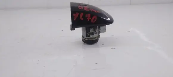 Volvo XC70 Front door lock (next to the handle) 30784964