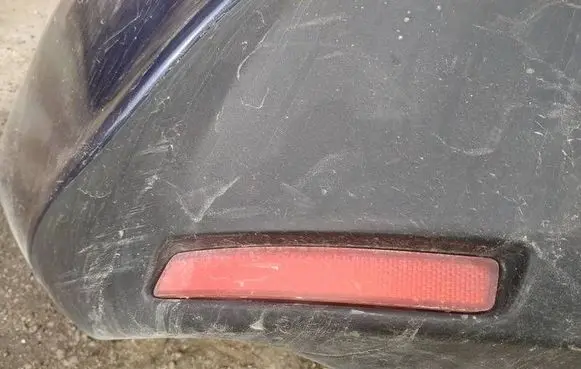 Rear tail light reflector