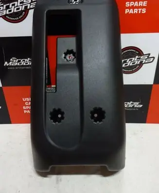 Steering wheel column trim
