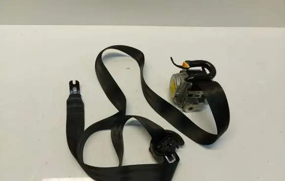 Skoda Scala Front seatbelt