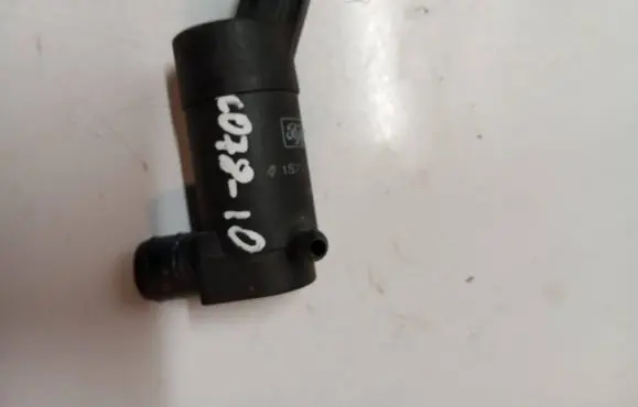 Volvo V50 Windscreen/windshield washer pump 1S7117K624DC