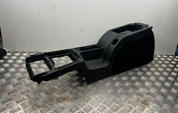 Skoda Superb B6 (3T) Center console 3T0863241E 0908469144 3T0862531A