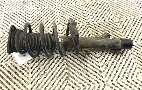Mazda 3 I Front shock absorber/damper