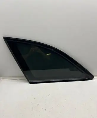 Audi A4 S4 B9 8W Rear side window 8W9845297
