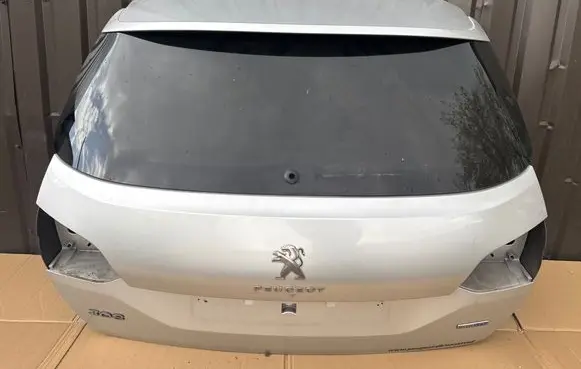 Peugeot 308 Tailgate/trunk/boot lid 9800371677 038655 00034478