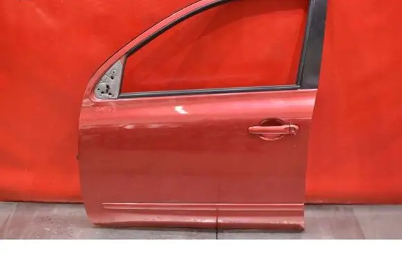 Nissan Micra Front door
