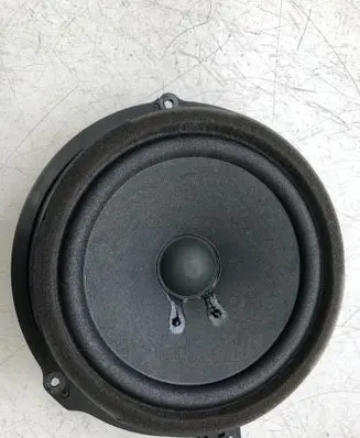 Ford Focus Front door speaker AA6T18808CA