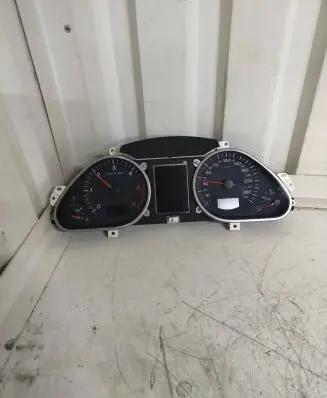 Audi A6 S6 C6 4F Speedometer (instrument cluster) 5550007301