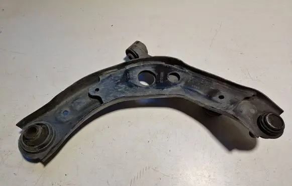 Front lower control arm/wishbone