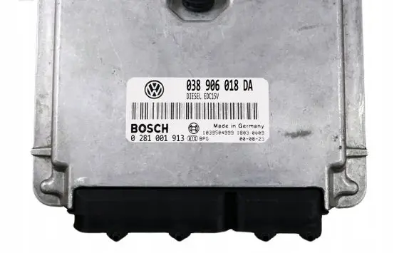 Audi A3 S3 8L Engine control unit/module 038906018DA