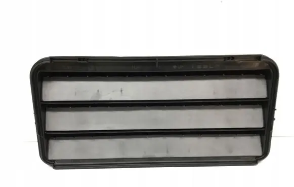 Tesla Model 3 Quarter panel pressure vent 109875100C