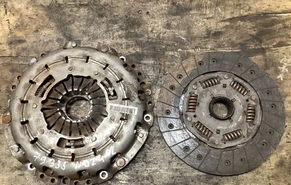 BMW 1 F20 F21 Clutch set kit 7577057 7603849