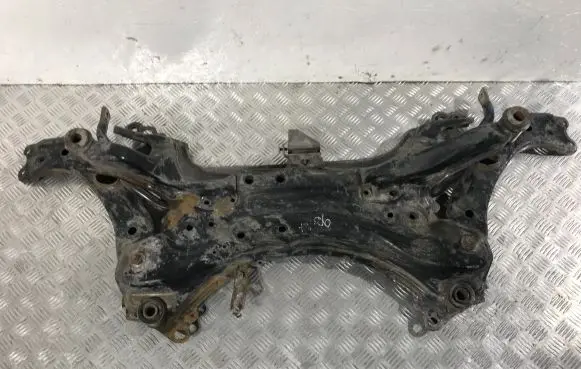 Toyota Avensis T270 Front subframe 5120105100