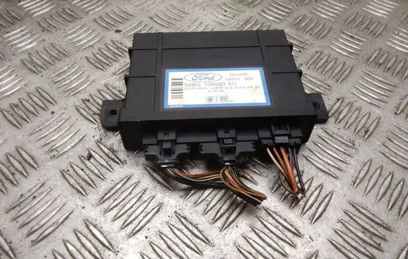 Ford Mondeo Mk III Comfort/convenience module 93BG15K600EC