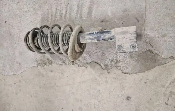 Citroen C4 Grand Picasso Front shock absorber with coil spring