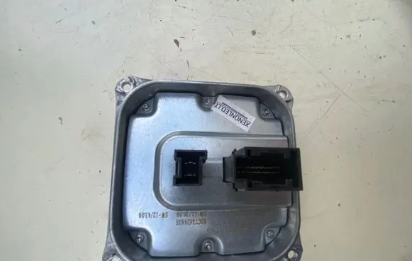 Mercedes-Benz C W205 Headlight ballast module Xenon A2228700789 A2C73624405 17062200215239E