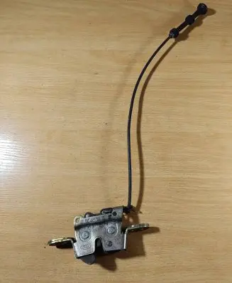 Ford Mondeo MK I Tailgate/trunk/boot lock/catch/latch 93BBF613D61