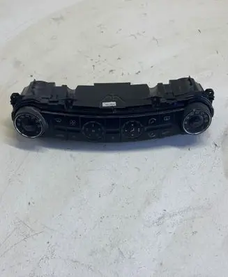 Mercedes-Benz E W211 Climate control unit 2118300385 00110704