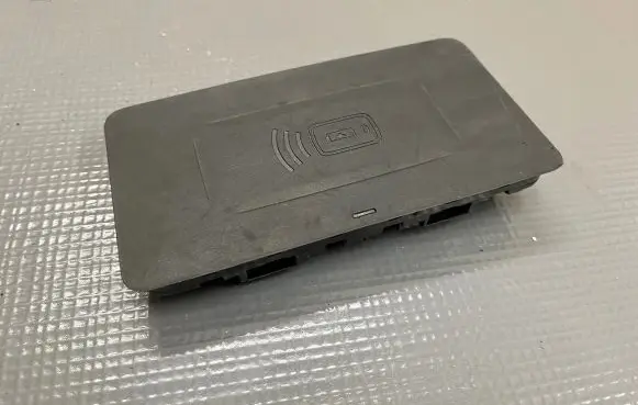 BMW X5 G05 Wireless charging module 9437712 4774A18900 13399710