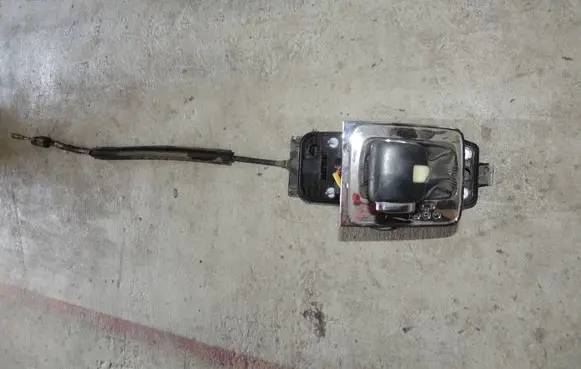Volkswagen PASSAT B6 Gear shifter/selector 