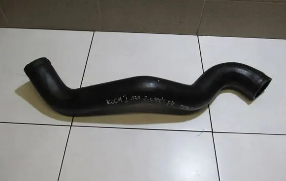 Ford Kuga I Intake resonator 