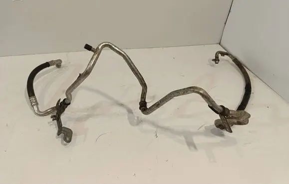 Renault Trafic III (X82) Air conditioning (A/C) pipe/hose 924543135R