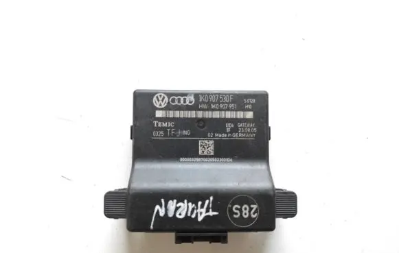 Skoda Octavia Mk2 (1Z) Gateway control module 1K0907530F 1K0907951