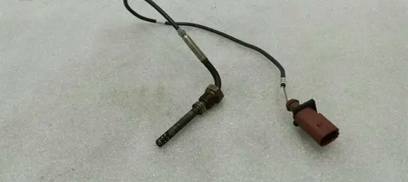 Porsche Cayenne (92A) Exhaust gas temperature sensor 059906088BR