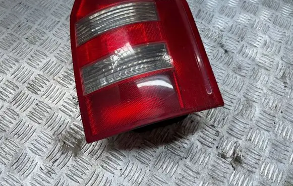 Audi A2 Rear/tail lights 8Z0945096B
