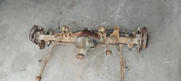 Rear axle beam