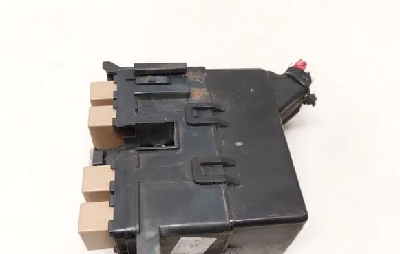 KIA Sportage Fuse module