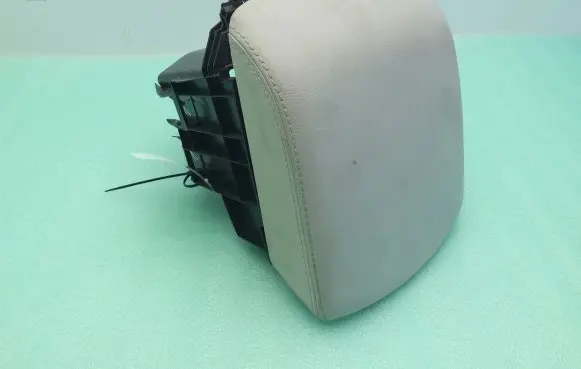 Mazda CX-3 Armrest
